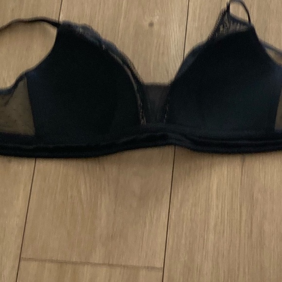 Size XXL Lace bra - Picture 5 of 16